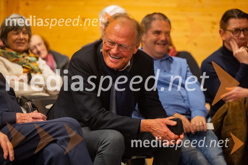 Iskrivo v živo: prof. dr.Bogomil Ferfila in Darja Groznik