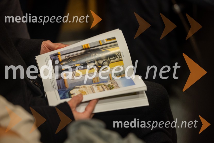 Iskrivo v živo: prof. dr.Bogomil Ferfila in Darja Groznik