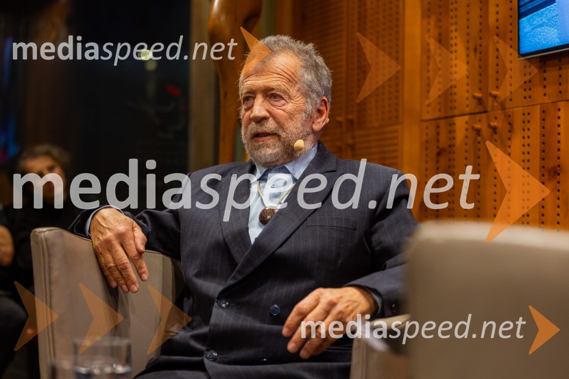 Iskrivo v živo: prof. dr.Bogomil Ferfila in Darja Groznik