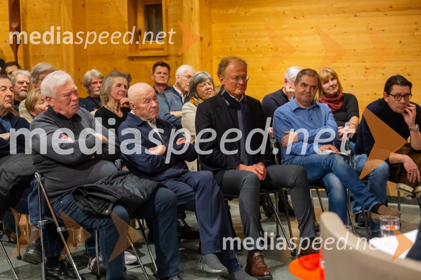 Iskrivo v živo: prof. dr.Bogomil Ferfila in Darja Groznik