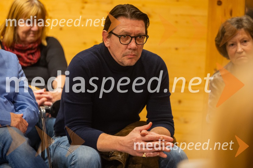 Iskrivo v živo: prof. dr.Bogomil Ferfila in Darja Groznik