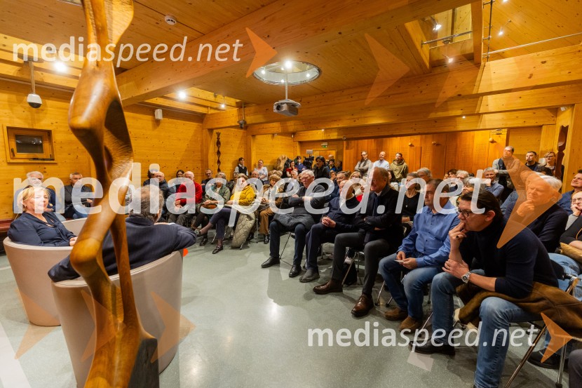 Iskrivo v živo: prof. dr.Bogomil Ferfila in Darja Groznik