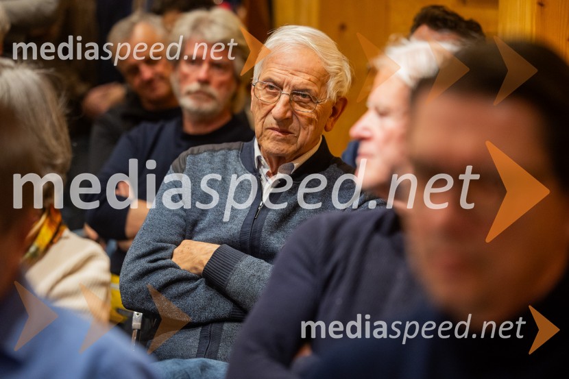 Iskrivo v živo: prof. dr.Bogomil Ferfila in Darja Groznik