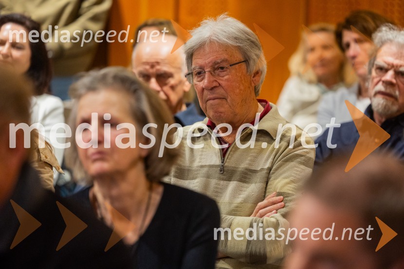 Iskrivo v živo: prof. dr.Bogomil Ferfila in Darja Groznik