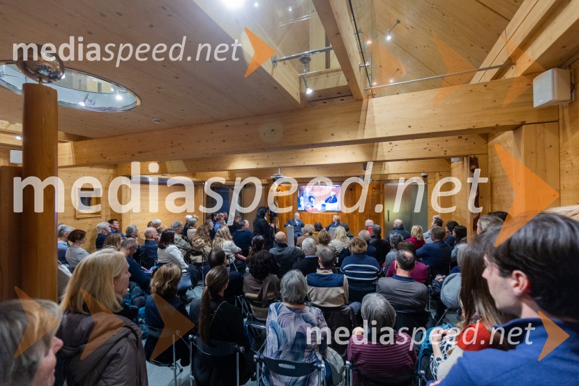 Iskrivo v živo: prof. dr.Bogomil Ferfila in Darja Groznik