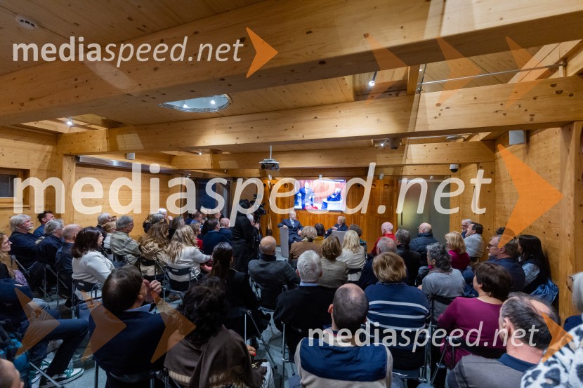 Iskrivo v živo: prof. dr.Bogomil Ferfila in Darja Groznik