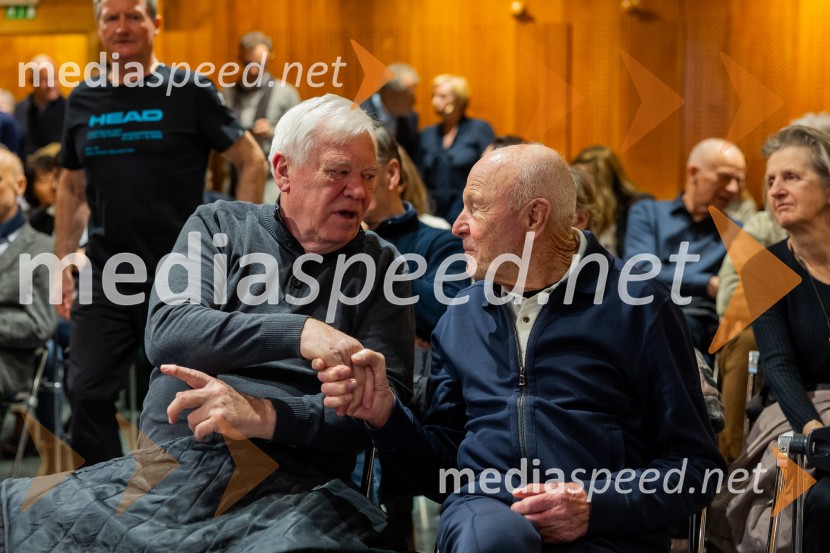 Iskrivo v živo: prof. dr.Bogomil Ferfila in Darja Groznik