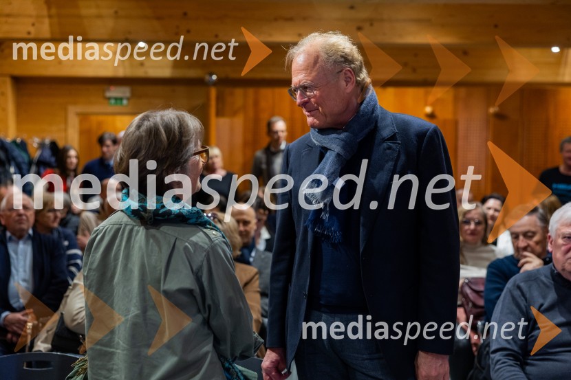 Iskrivo v živo: prof. dr.Bogomil Ferfila in Darja Groznik