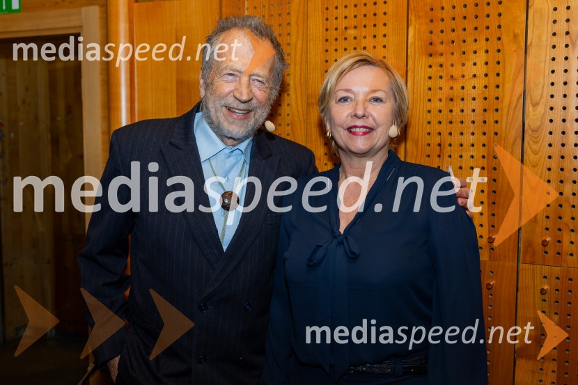 Iskrivo v živo: prof. dr.Bogomil Ferfila in Darja Groznik