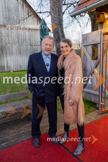 Iskrivo v živo: prof. dr.Bogomil Ferfila in Darja Groznik