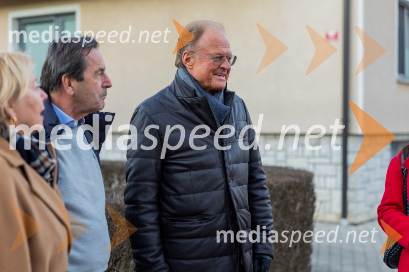 Iskrivo v živo: prof. dr.Bogomil Ferfila in Darja Groznik