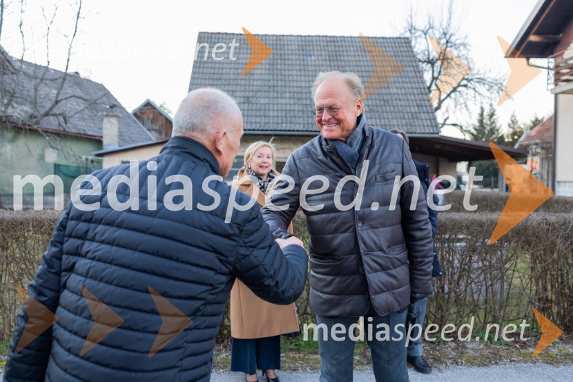 Iskrivo v živo: prof. dr.Bogomil Ferfila in Darja Groznik