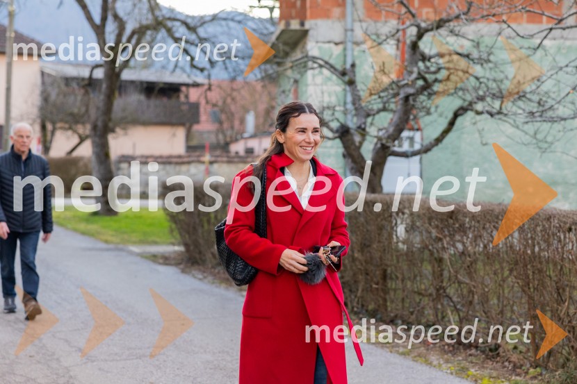 Iskrivo v živo: prof. dr.Bogomil Ferfila in Darja Groznik