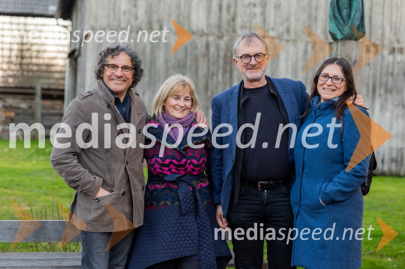 Iskrivo v živo: prof. dr.Bogomil Ferfila in Darja Groznik