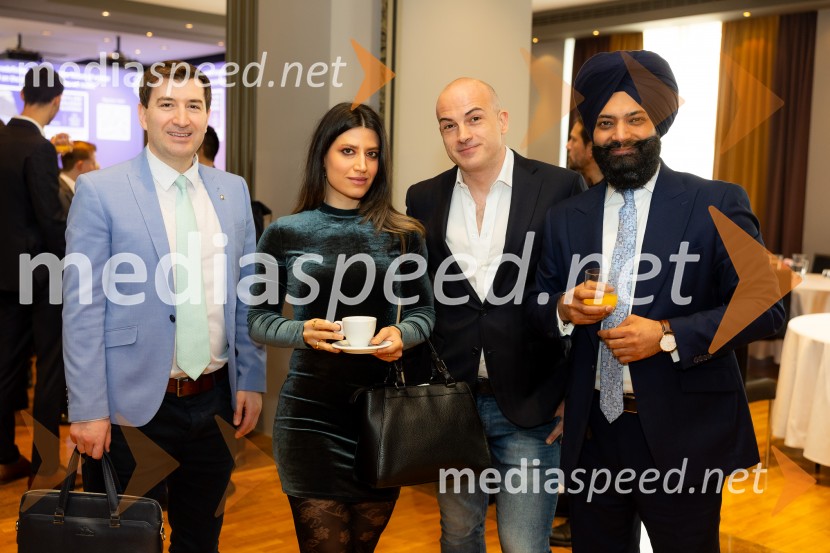 Čaj z razlogom: družinska podjetja med nasledstvom in strateškimi priložnostmi