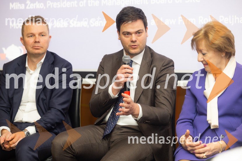 Čaj z razlogom: družinska podjetja med nasledstvom in strateškimi priložnostmi