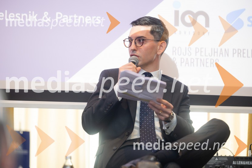 Čaj z razlogom: družinska podjetja med nasledstvom in strateškimi priložnostmi