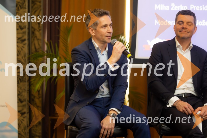 Čaj z razlogom: družinska podjetja med nasledstvom in strateškimi priložnostmi