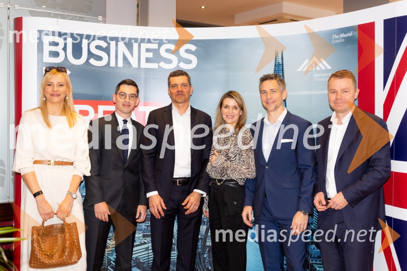 Čaj z razlogom: družinska podjetja med nasledstvom in strateškimi priložnostmi