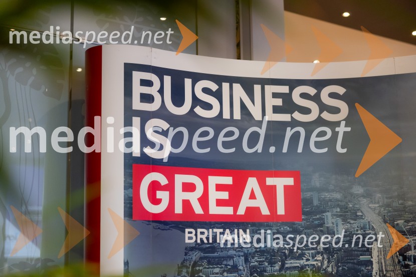 Čaj z razlogom: družinska podjetja med nasledstvom in strateškimi priložnostmi