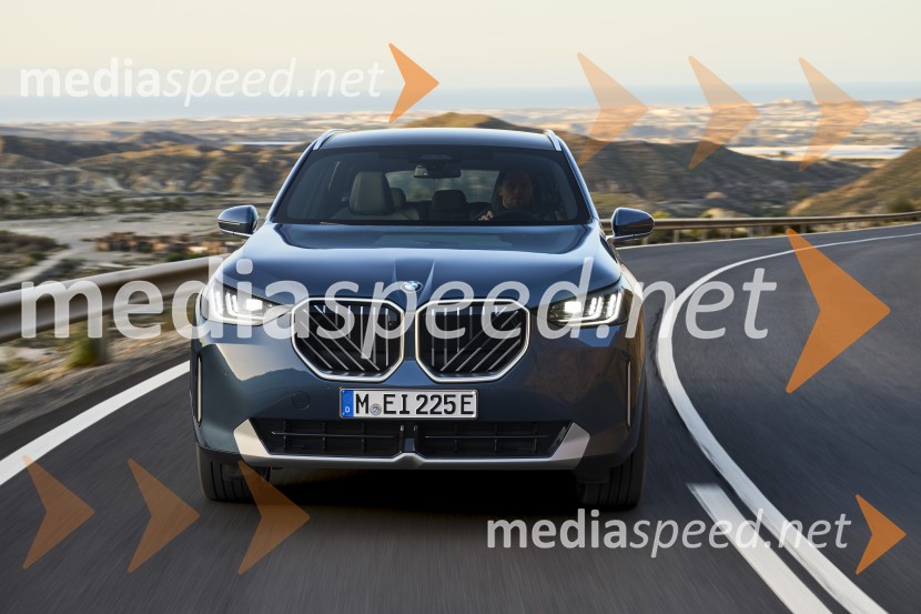 BMW 2026: leto prestiža, električne vizije in globalnih zmag