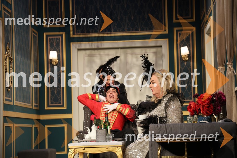 Kje je primadona?, premiera, Mestno gledališče Ptuj