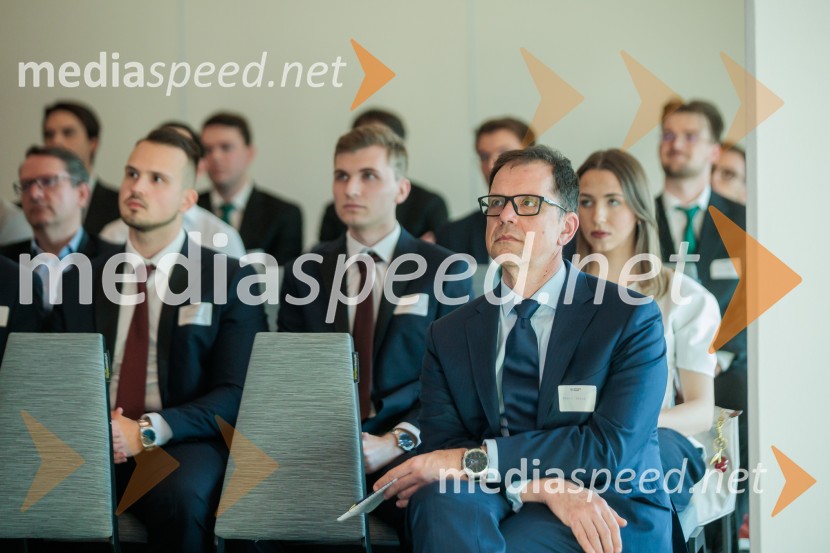 Lokalno finale tekmovanja CFA Research Challenge 2025/2026