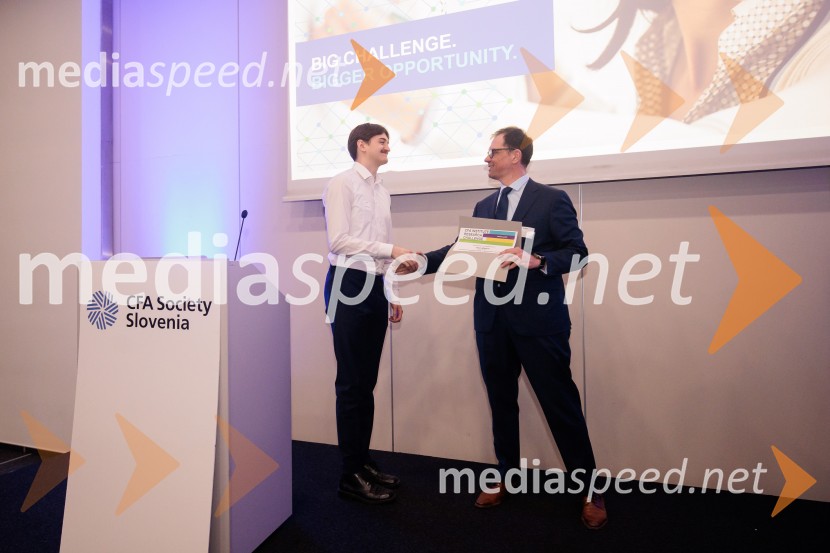 Lokalno finale tekmovanja CFA Research Challenge 2025/2026