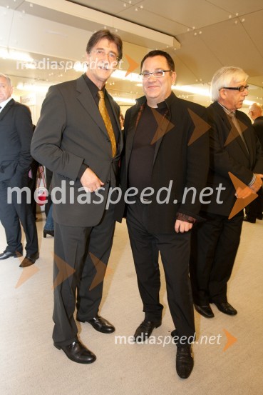 Jožko Čuk, v.d. direktorja Slovenskega narodnega gledališča (SNG) Nova Gorica in Miloš Čirič, lobist in svetovalec predsednika uprave Zavarovalnice MariborSlovenska gazela 2009