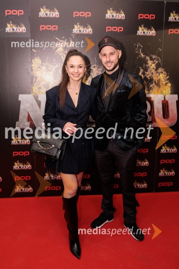 Na žaru z Ladom Bizovičarjem, Modrijani