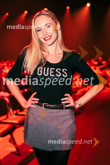 Na žaru z Ladom Bizovičarjem, Modrijani