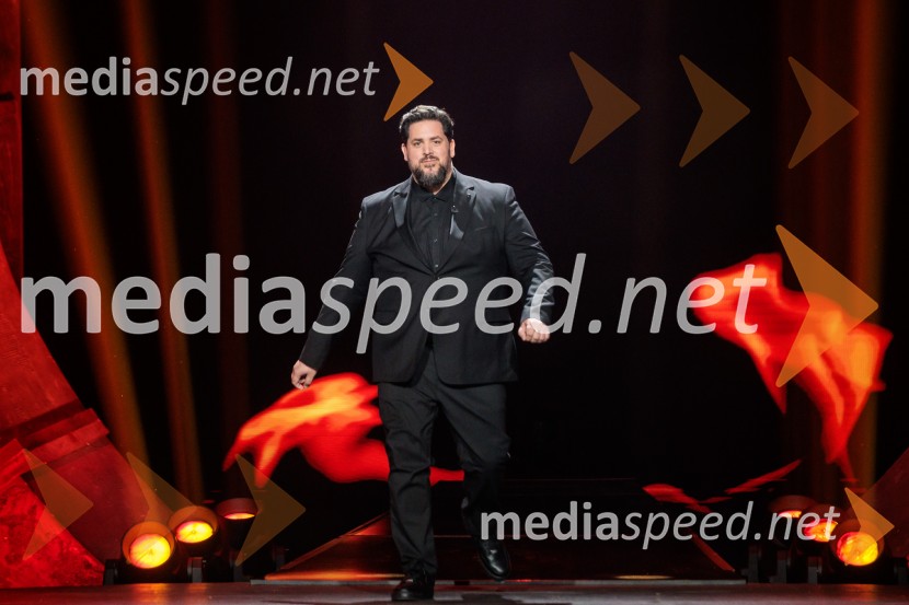 Na žaru z Ladom Bizovičarjem, Modrijani