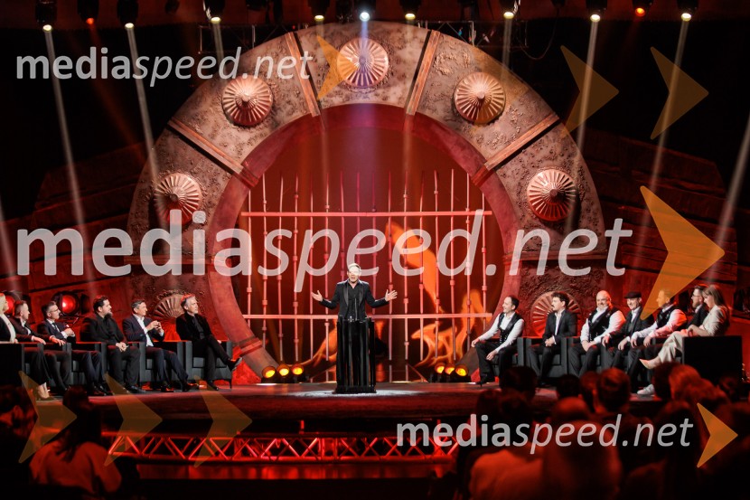 Na žaru z Ladom Bizovičarjem, Modrijani