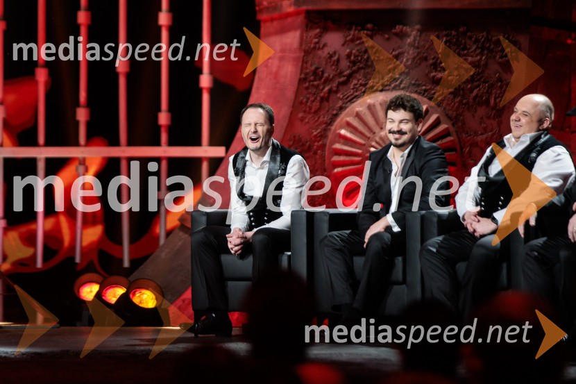 Na žaru z Ladom Bizovičarjem, Modrijani