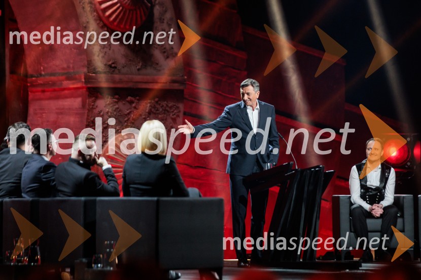 Na žaru z Ladom Bizovičarjem, Modrijani