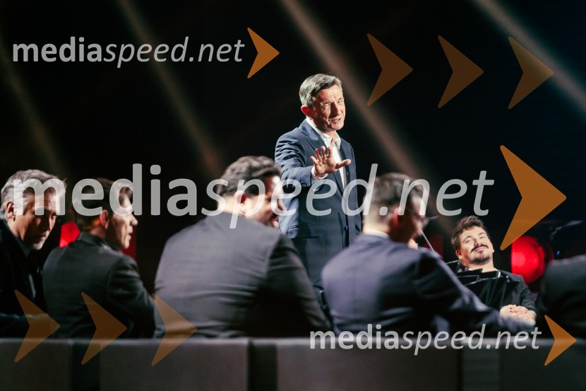 Na žaru z Ladom Bizovičarjem, Modrijani