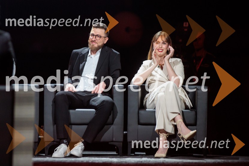 Na žaru z Ladom Bizovičarjem, Modrijani