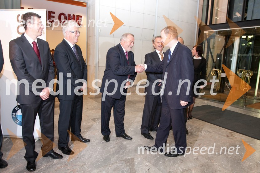 Boštjan Gaberc, Mikrografija d.o.o., Milan Lukić, Lumar IG d.o.o., Emil Grižon, Finali Trading d.o.o. in Dr. Matej Lahovnik, minister za gospodarstvoSlovenska gazela 2009