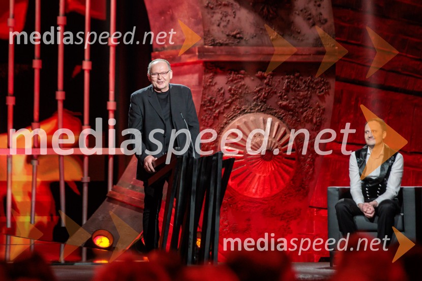 Na žaru z Ladom Bizovičarjem, Modrijani