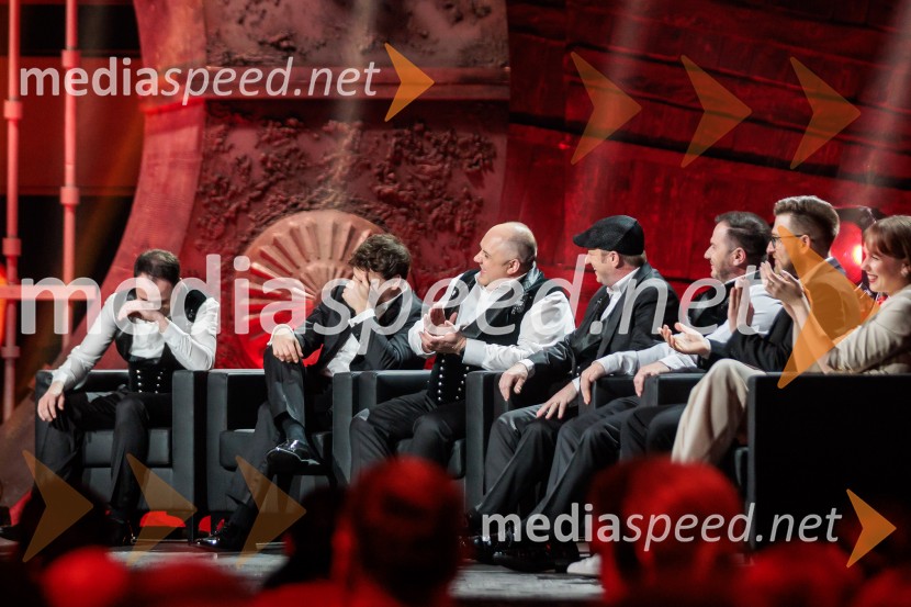 Na žaru z Ladom Bizovičarjem, Modrijani