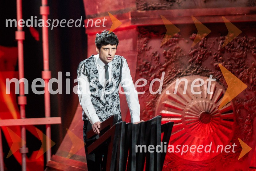 Na žaru z Ladom Bizovičarjem, Modrijani