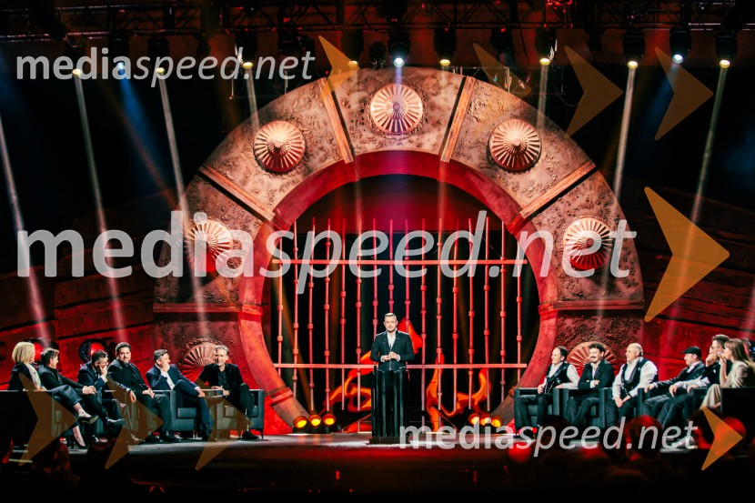 Na žaru z Ladom Bizovičarjem, Modrijani