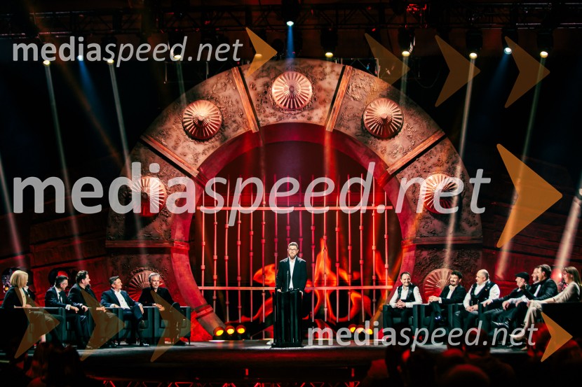 Na žaru z Ladom Bizovičarjem, Modrijani