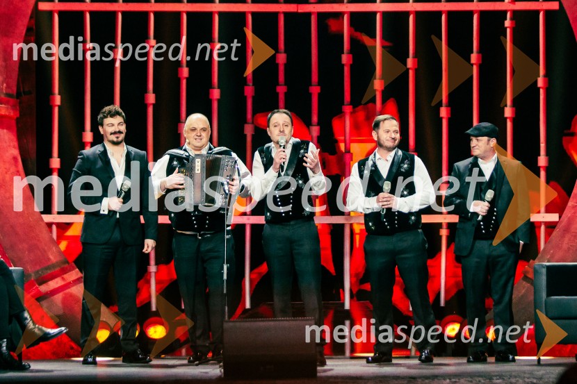 Na žaru z Ladom Bizovičarjem, Modrijani