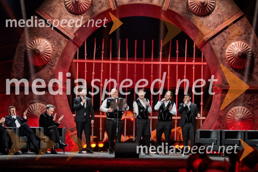 Na žaru z Ladom Bizovičarjem, Modrijani