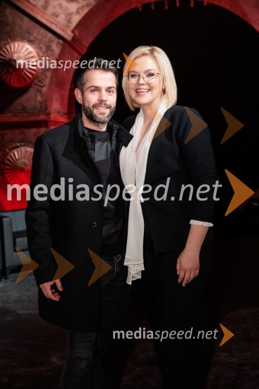 Na žaru z Ladom Bizovičarjem, Modrijani