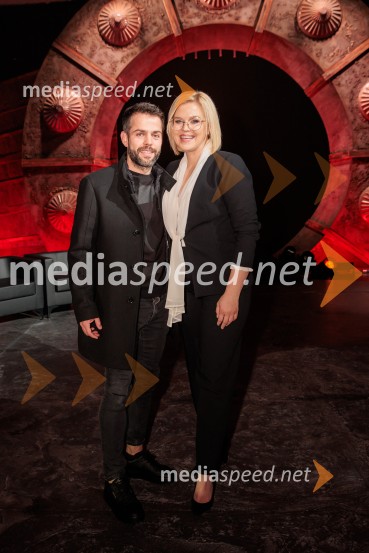 Na žaru z Ladom Bizovičarjem, Modrijani