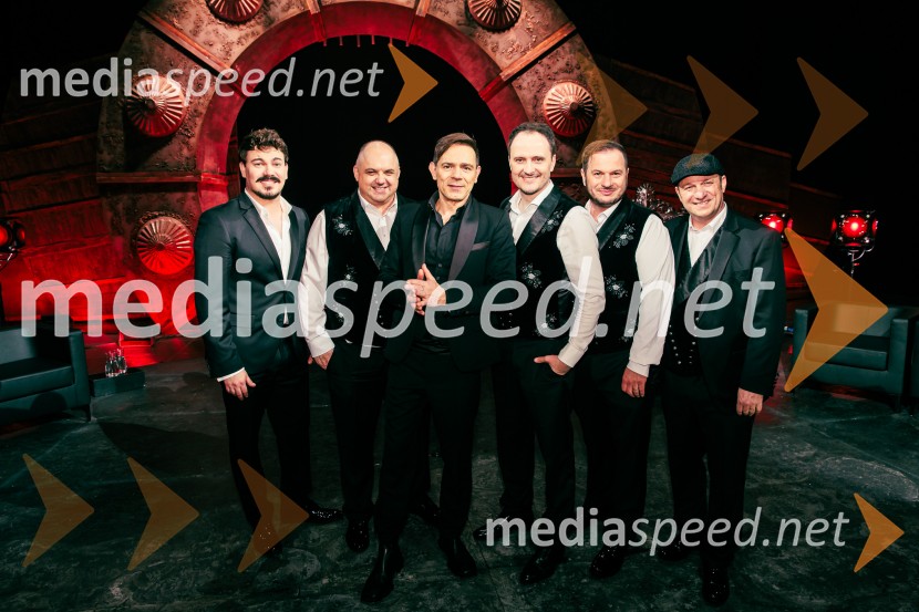 Na žaru z Ladom Bizovičarjem, Modrijani