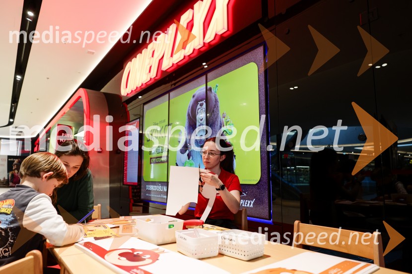 Skokci, animirani spektakel, Cineplexx