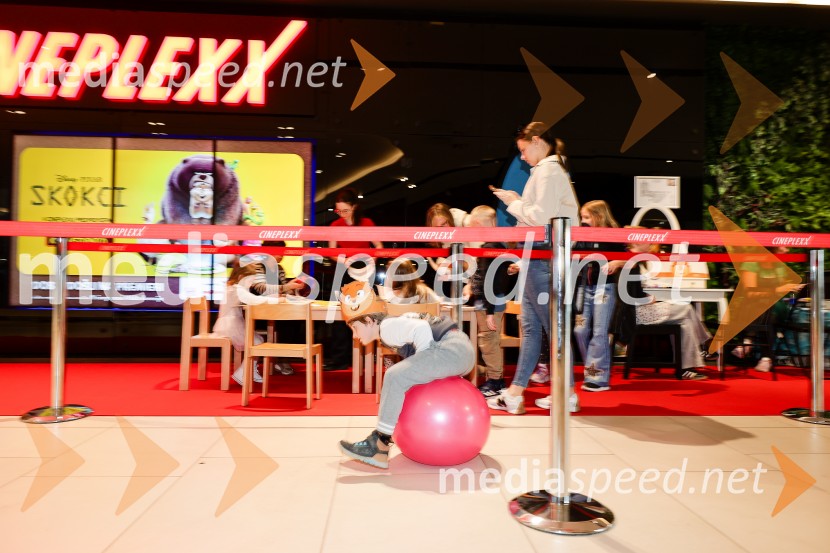 Skokci, animirani spektakel, Cineplexx